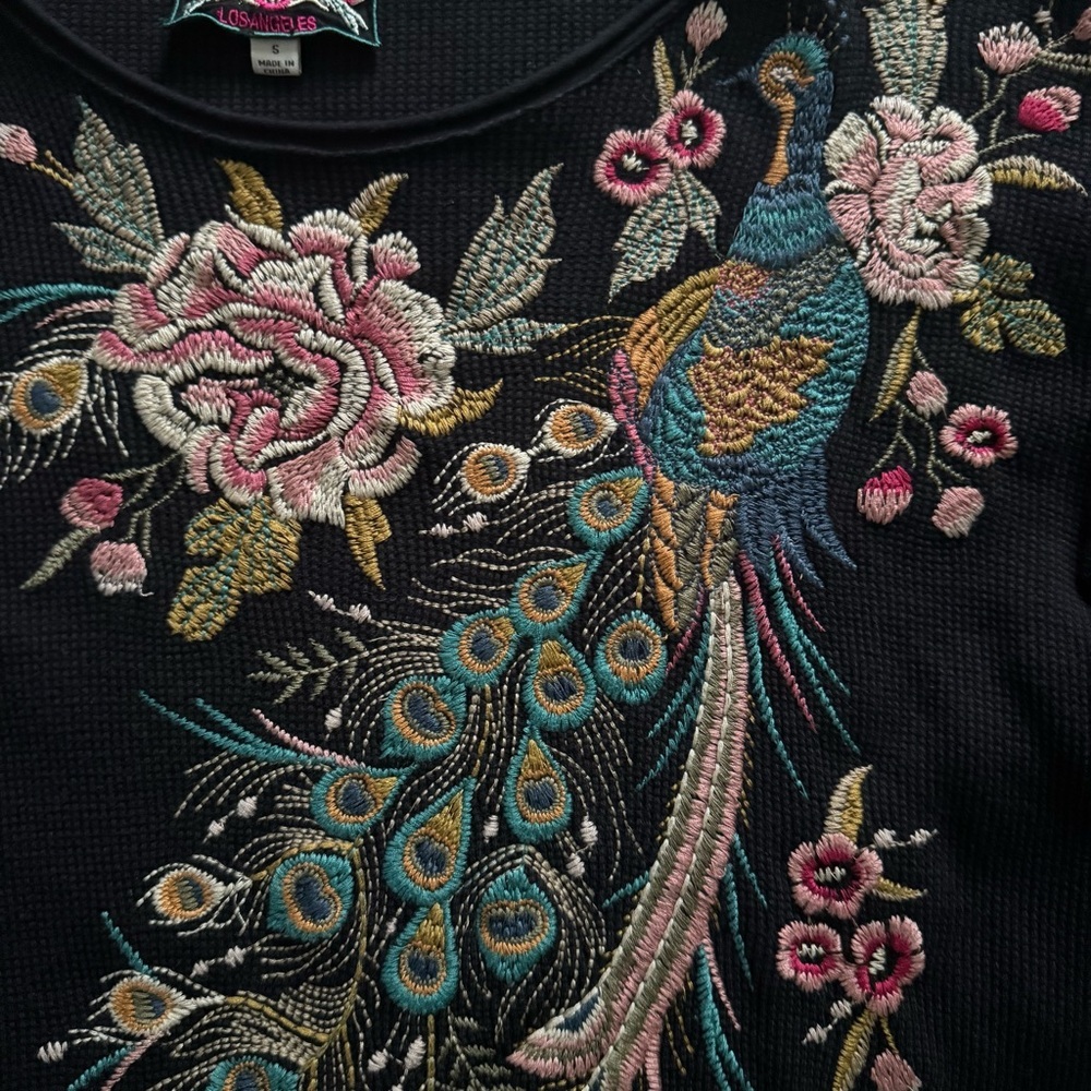 Johnny Was Peacock Embroidered Thermal Top Black – Small - Picture 12 of 13
